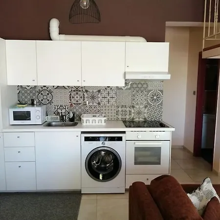 Nikolas Apartment. Aktaio Patra