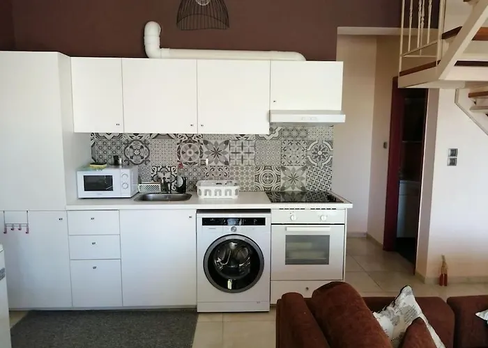 Nikolas Apartment. Aktaio Patra