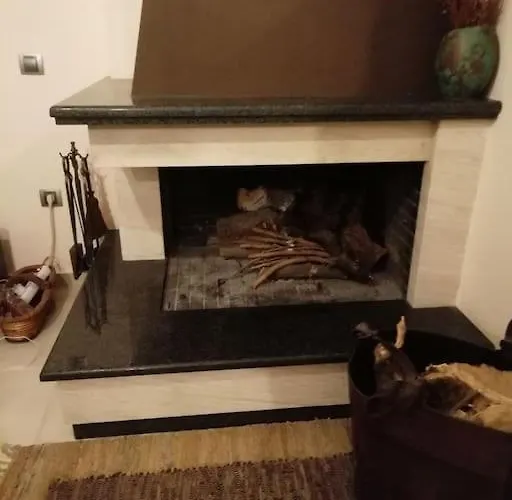 Nikolas Apartment. Aktaio Patra アパート