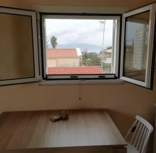 Nikolas Apartment. Aktaio Patra * Rio